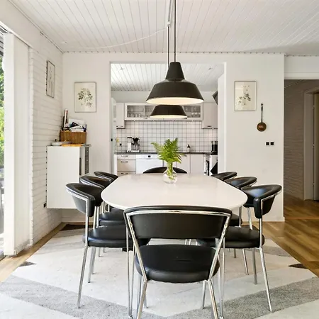 Ingebrit - 7km From The Sea By Interhome *